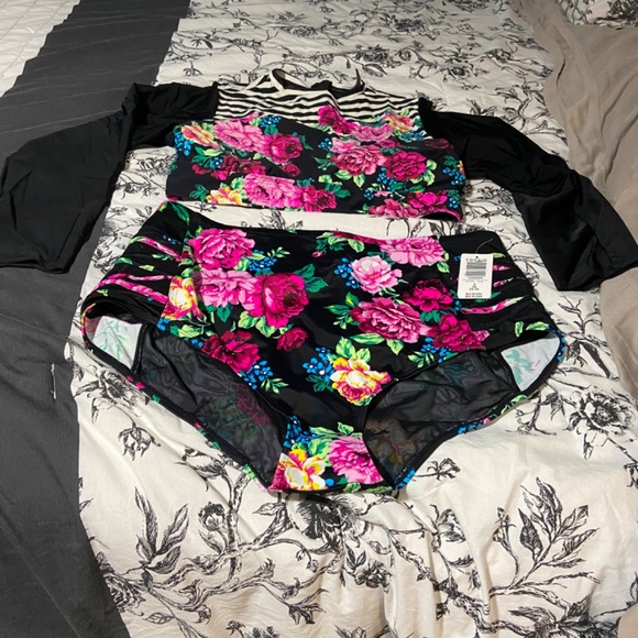 2 pc Torrid Swim Suit - Picture 2 of 2
